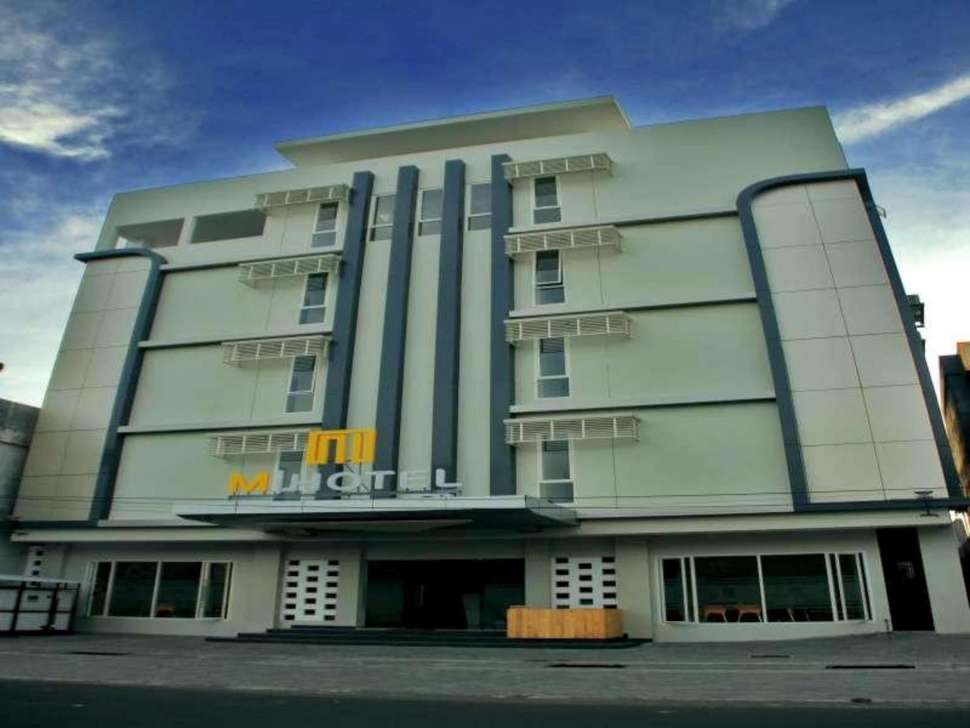 M Hotel Mataram Exterior photo